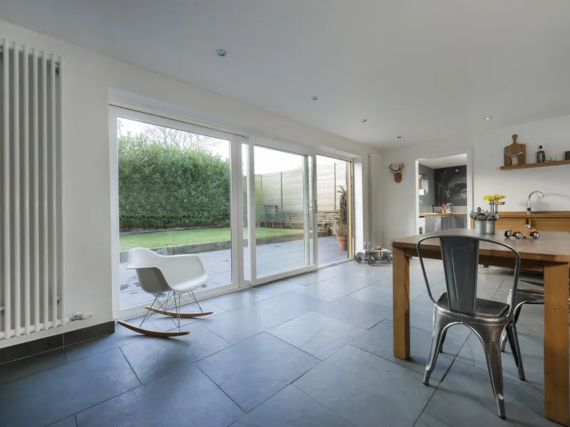 Sliding Windows Dulwich